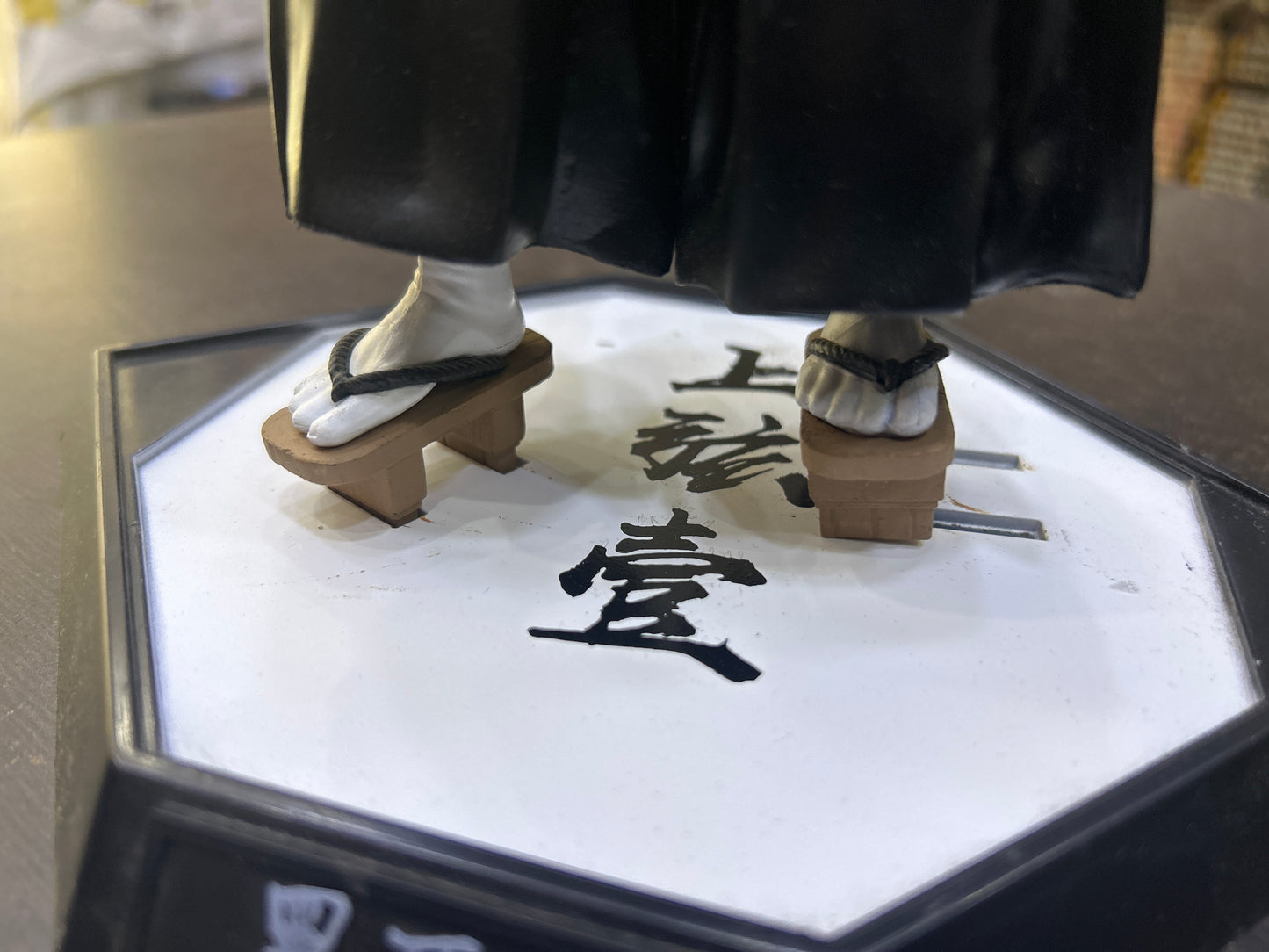 (Defective Piece)Demon Slayer Kokushibo Figure - both the legs are of right leg rest it’s completely perfect (image provided)