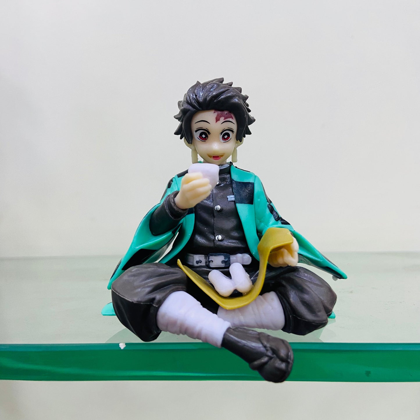 tanjiro sitting Action figure
