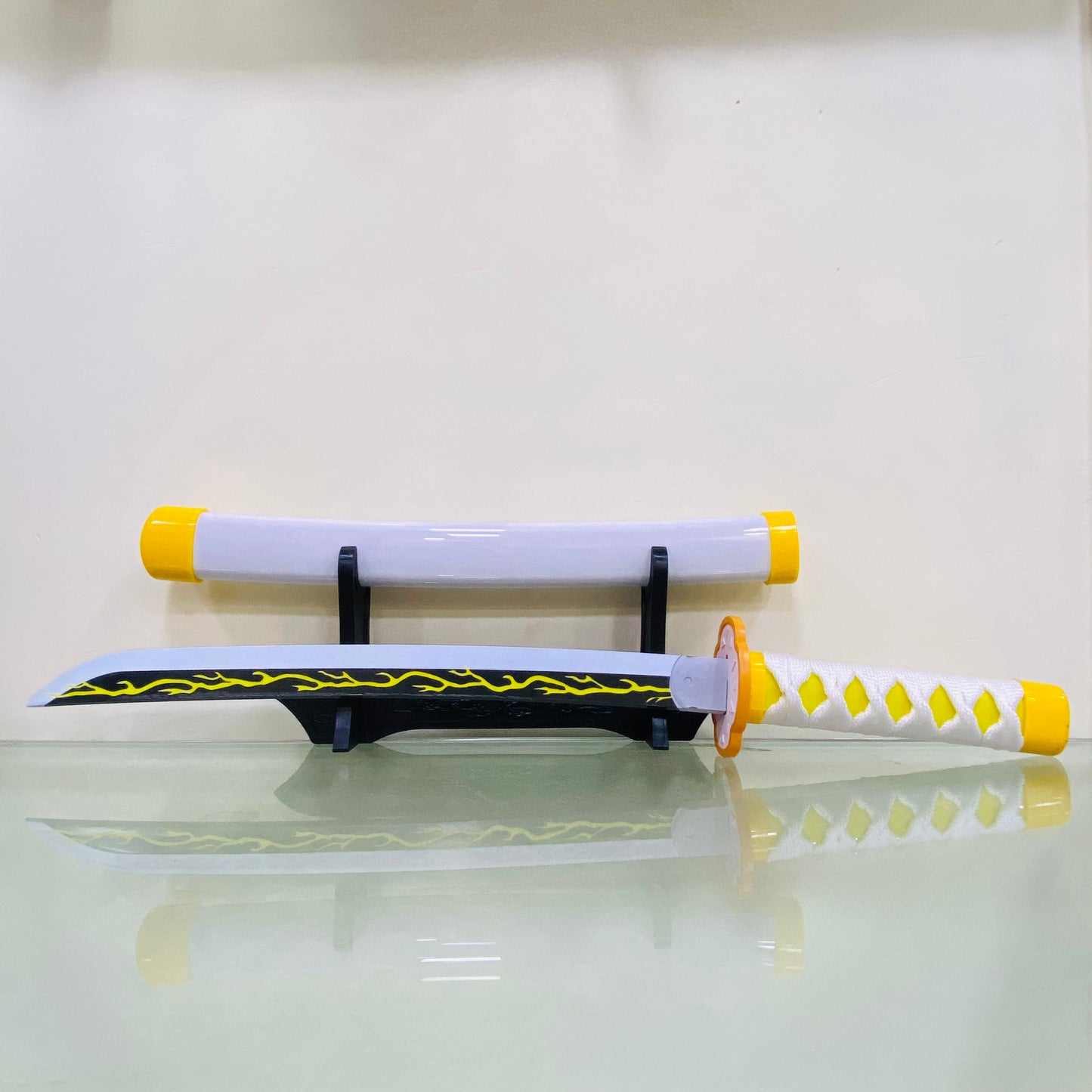 Zenitsu Medium size wooden katana 42cm with stand