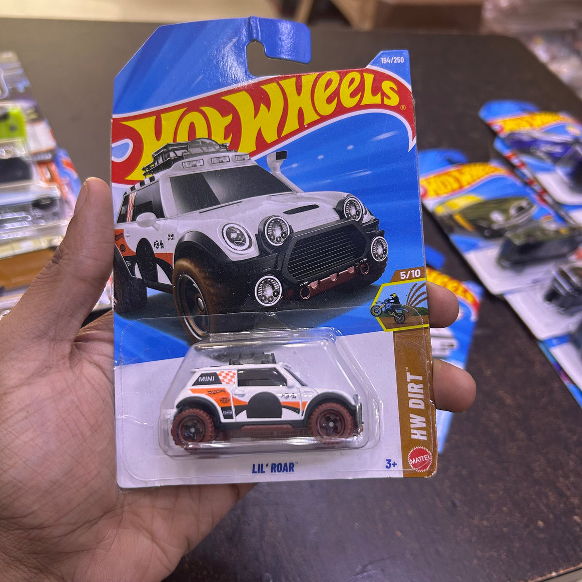 Hot Wheels Lil Roar
