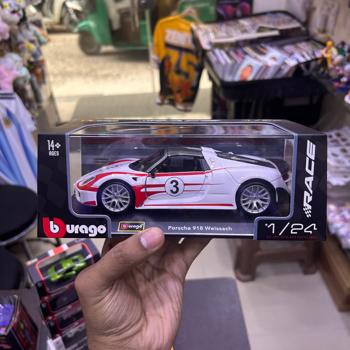 1:24 Bburago Porsche 918 Weissach Diecast Car