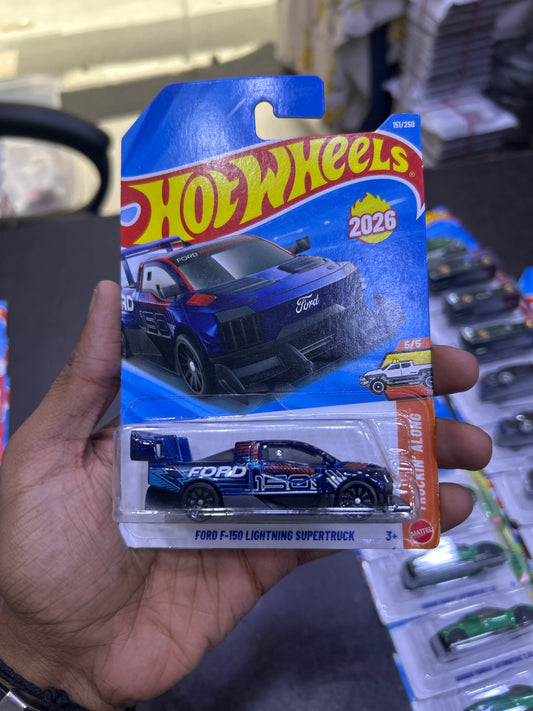 Ford F-150 Lightning Supertruck Hot Wheels
