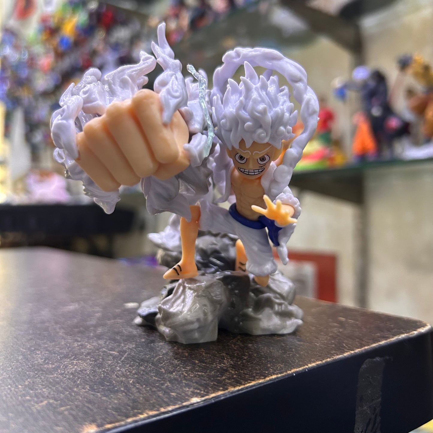15 cm luffy Gear 5 premium figure