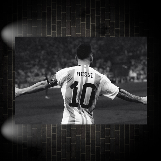 Messi black poster