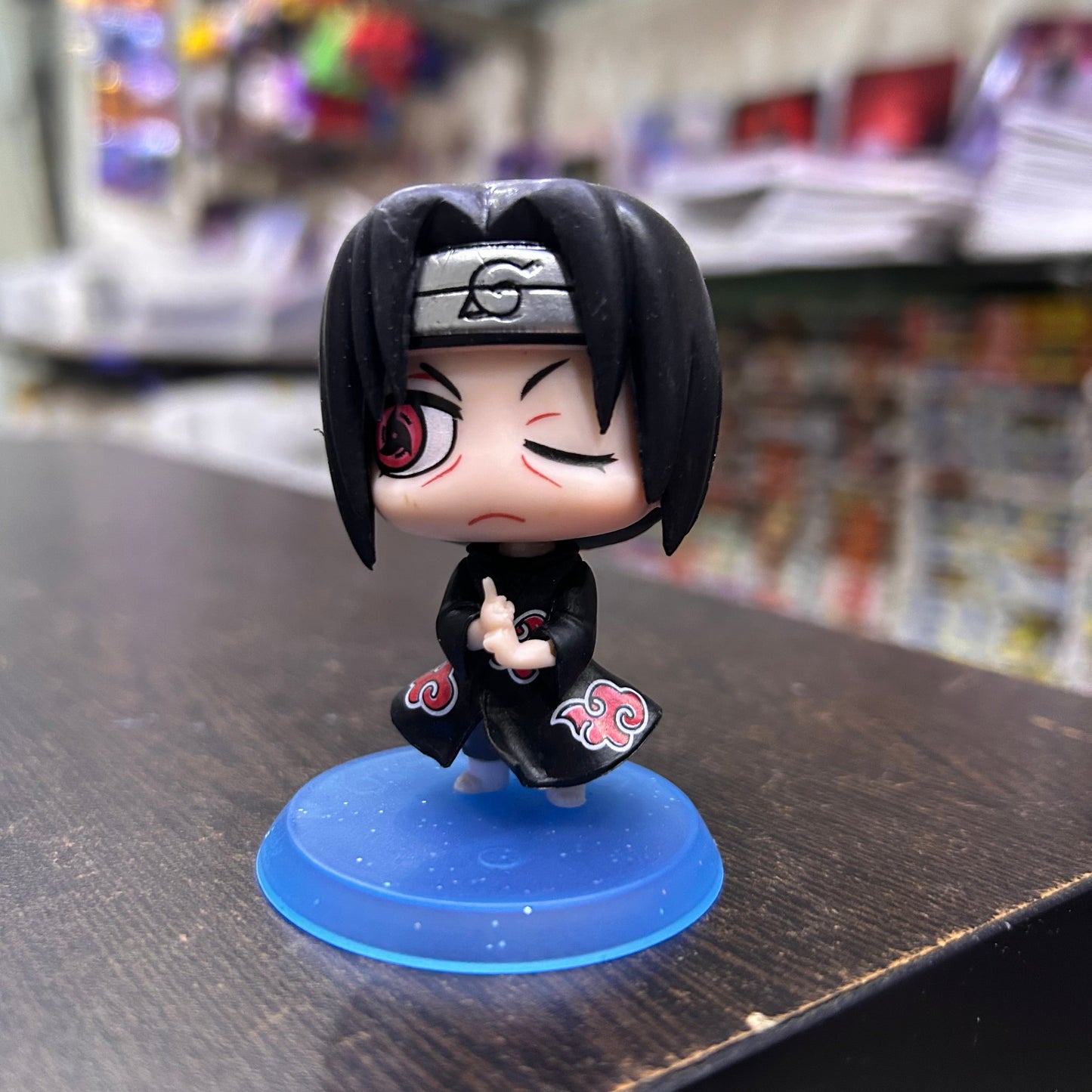 itachi figure small