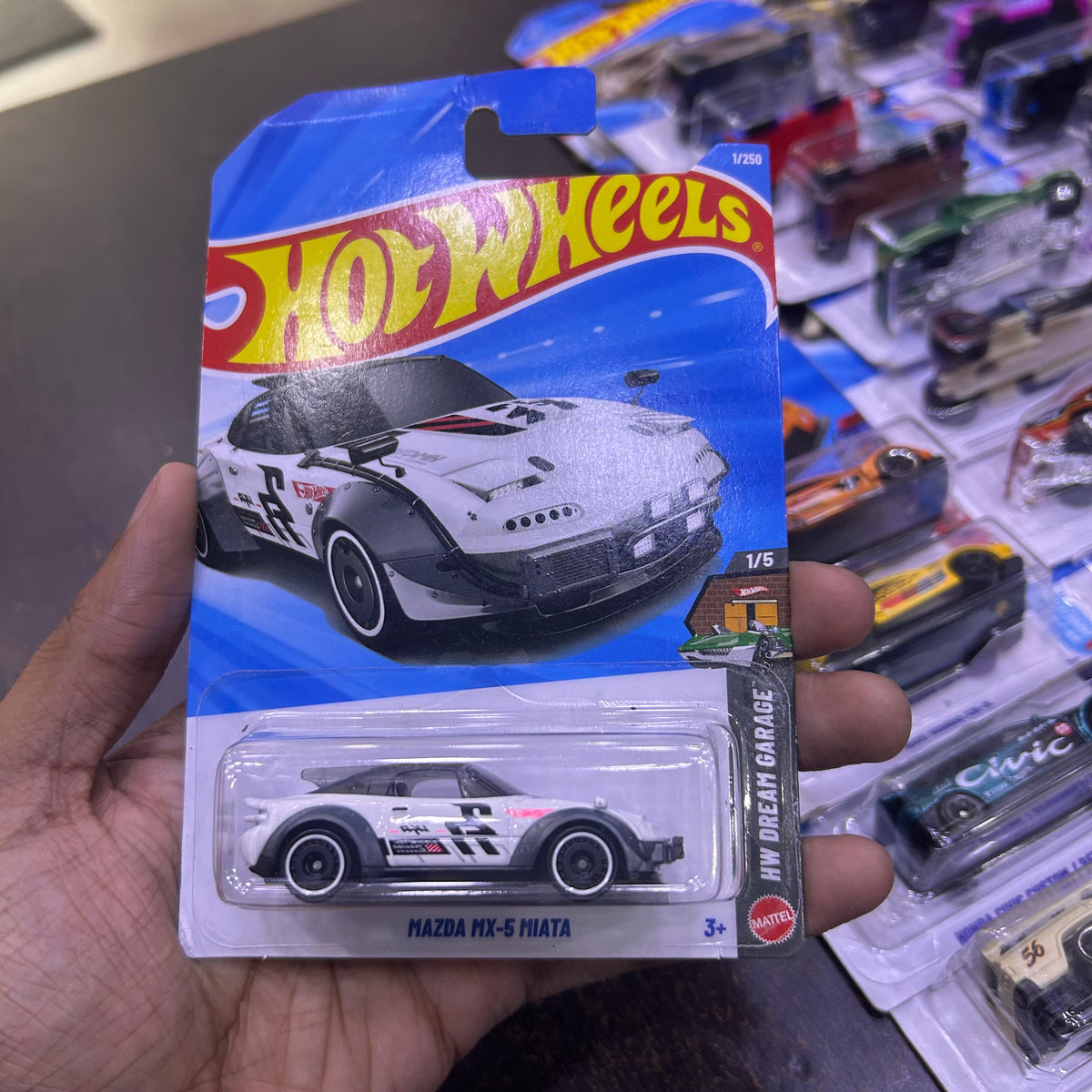 Imported Hot Wheels Mazda mx5 Miata