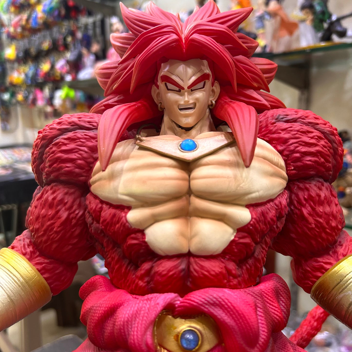 48 cm Super Saiyan 4 Broly Highly Detailed Figure - 5.7 kgs weight