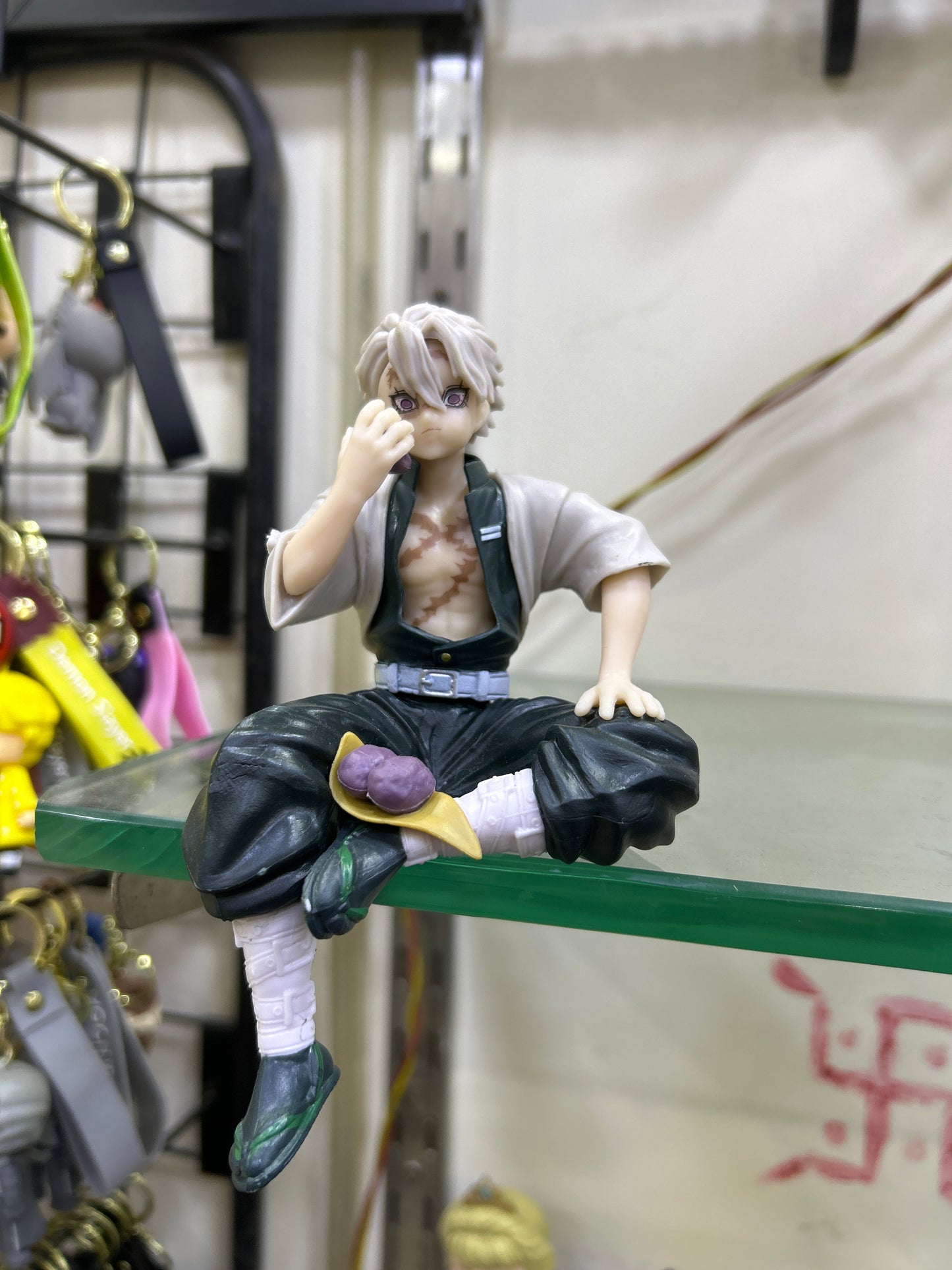 Sitting sanemi Action Figure