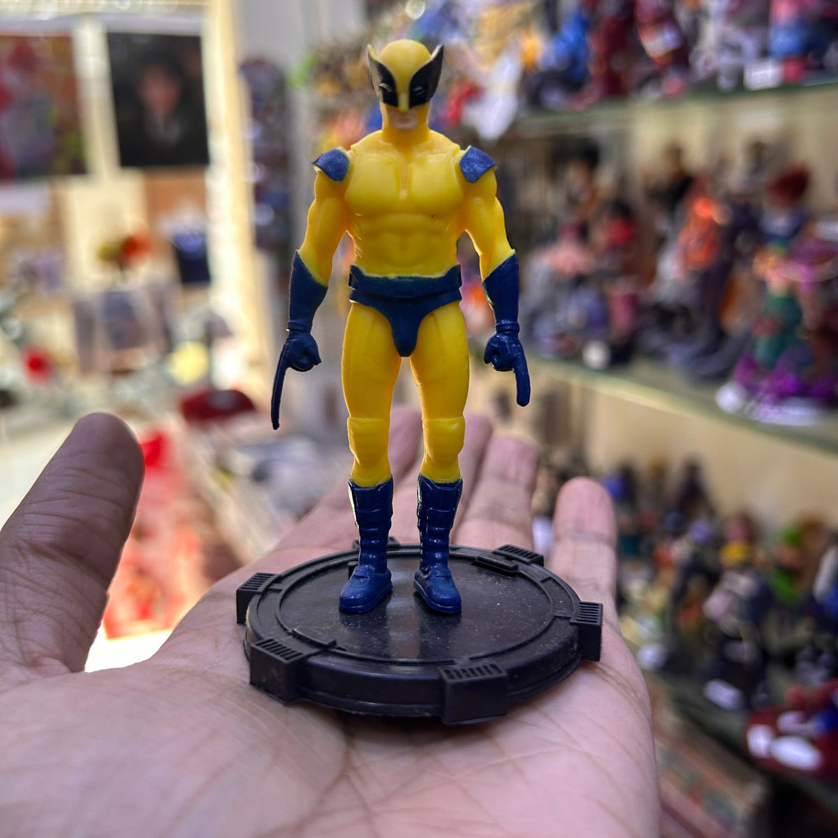 Wolverine Mini Figure