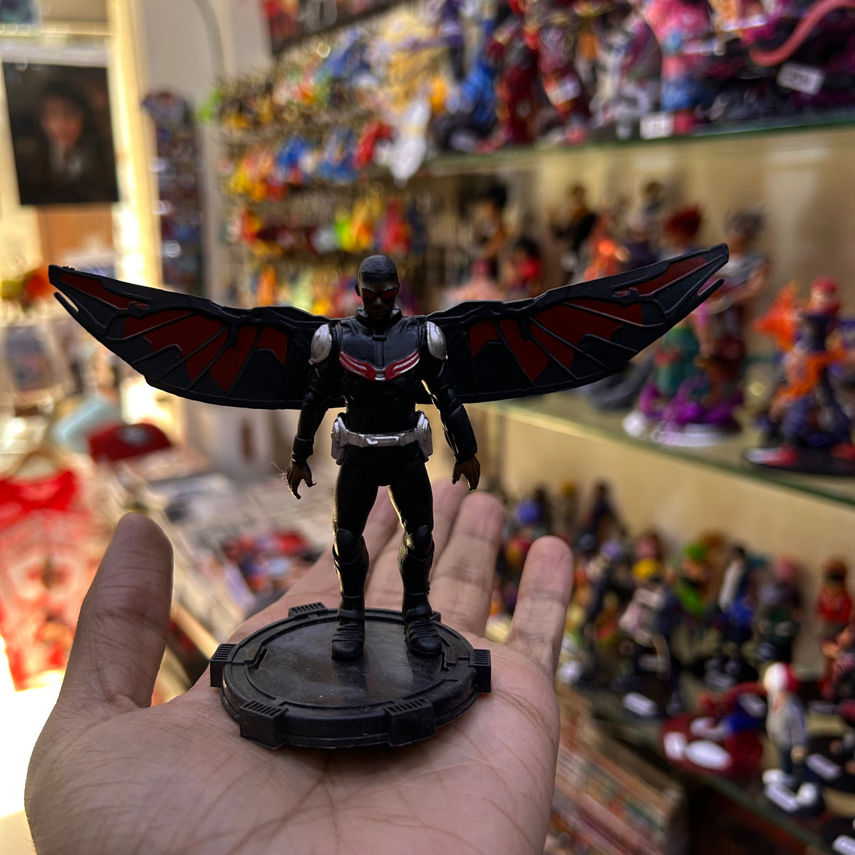 Falcon Mini Figure