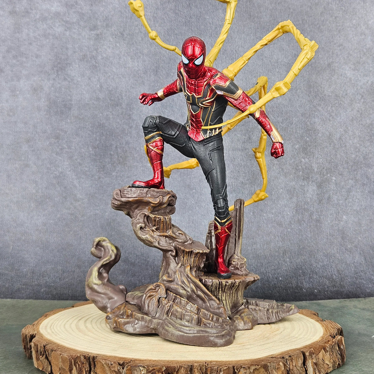 28 cm Iron Spiderman Figure