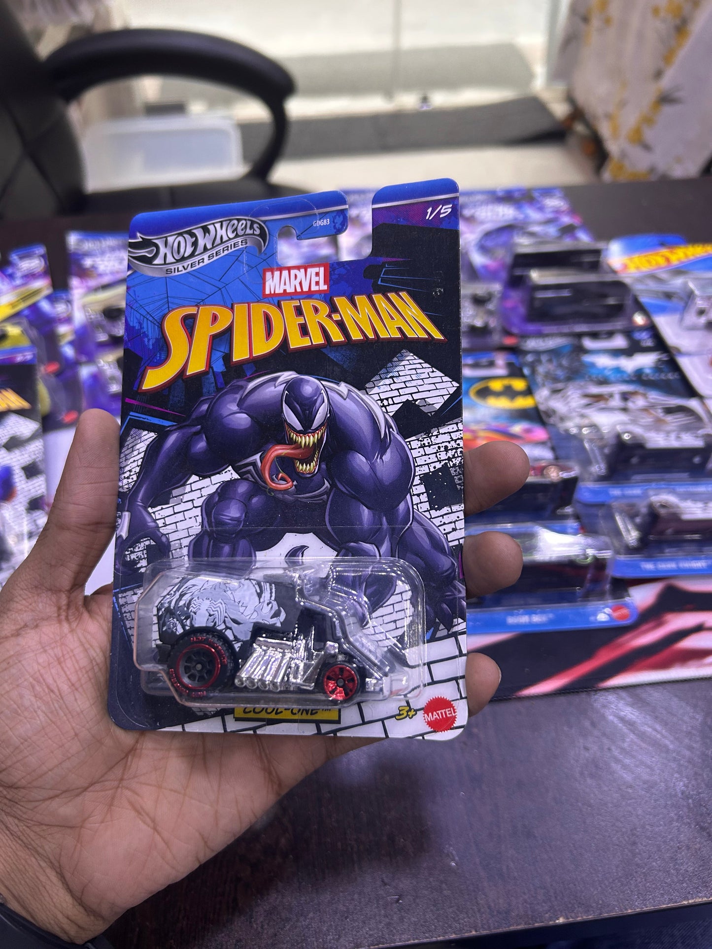 Spiderman Silver Series Cool One Hot Wheels