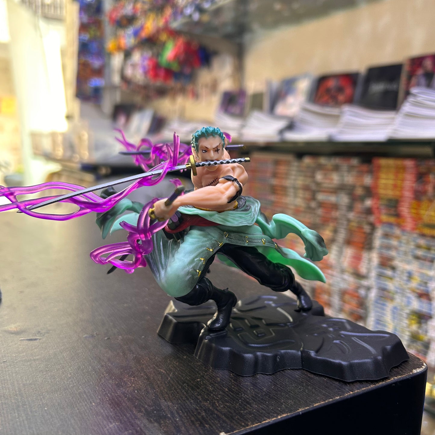 Zoro 3 Sword Figure