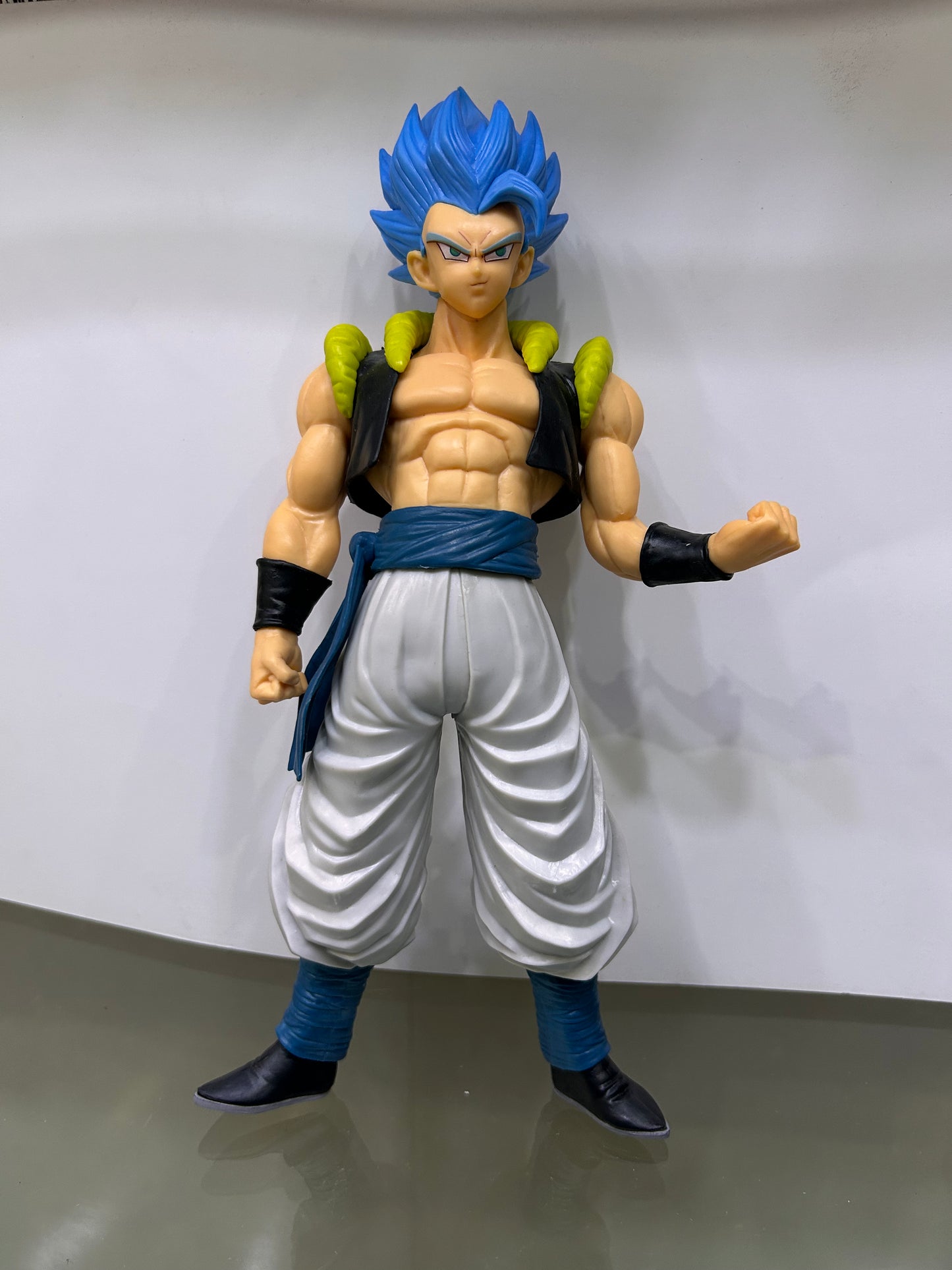 DBZ Vegeta Action Figure