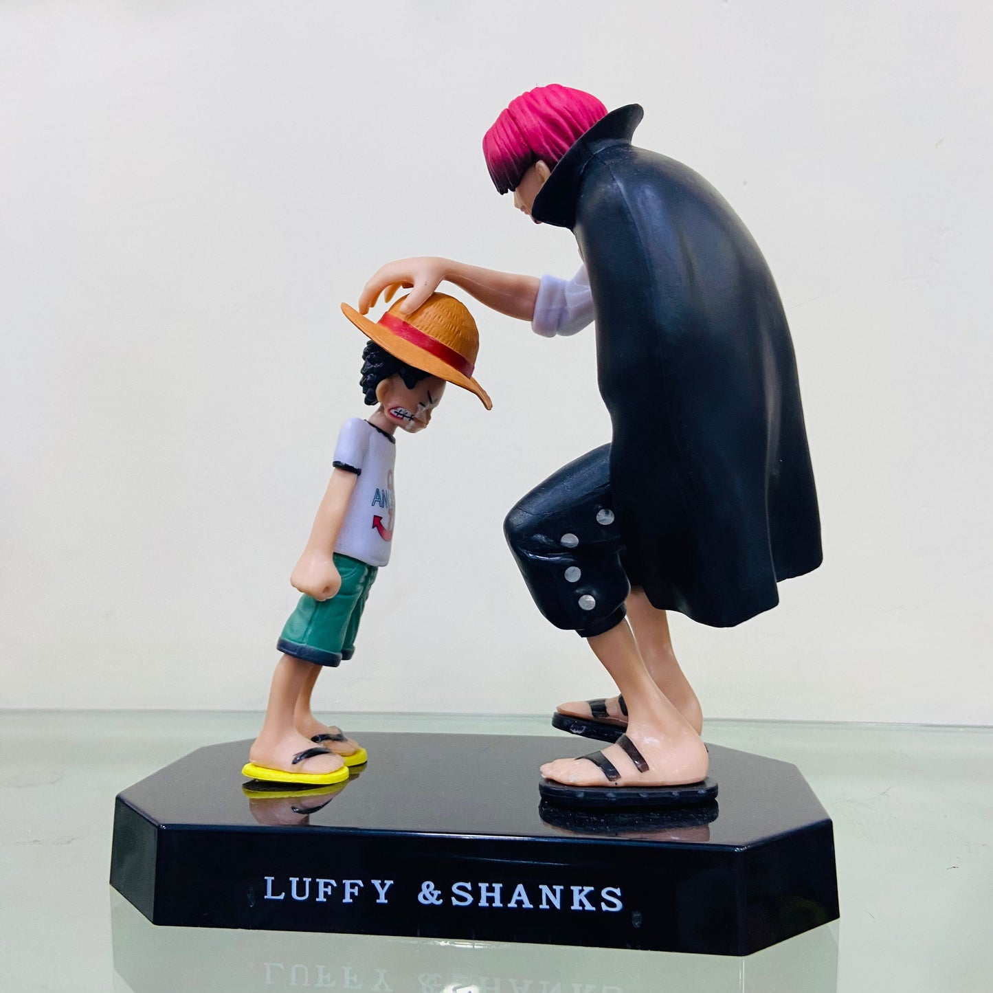 Luffy And Shanks Action Figure