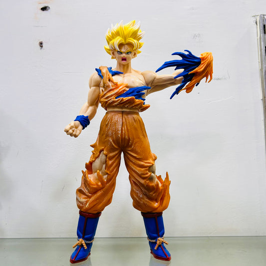 Dragon Ball Z Goku Tearing Clothes Figure - 32cm