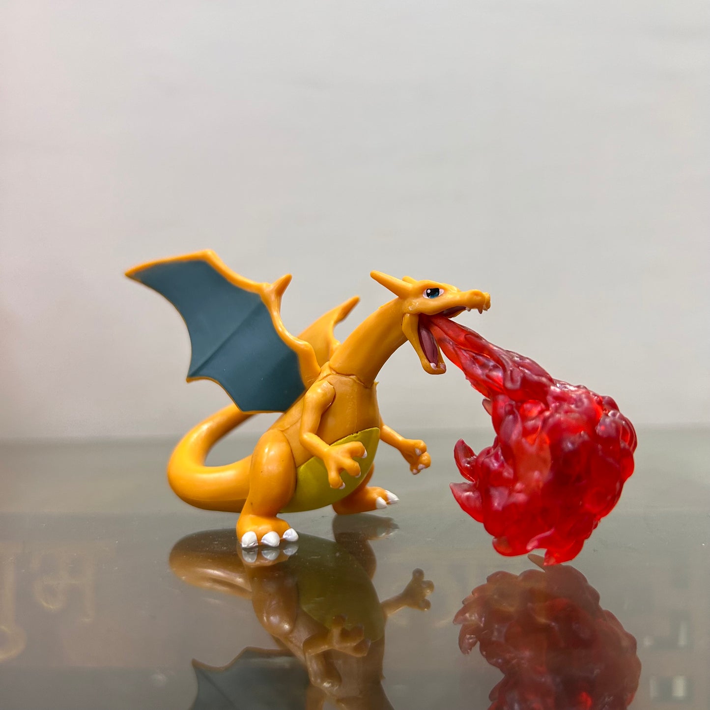 Charizard fire Figure