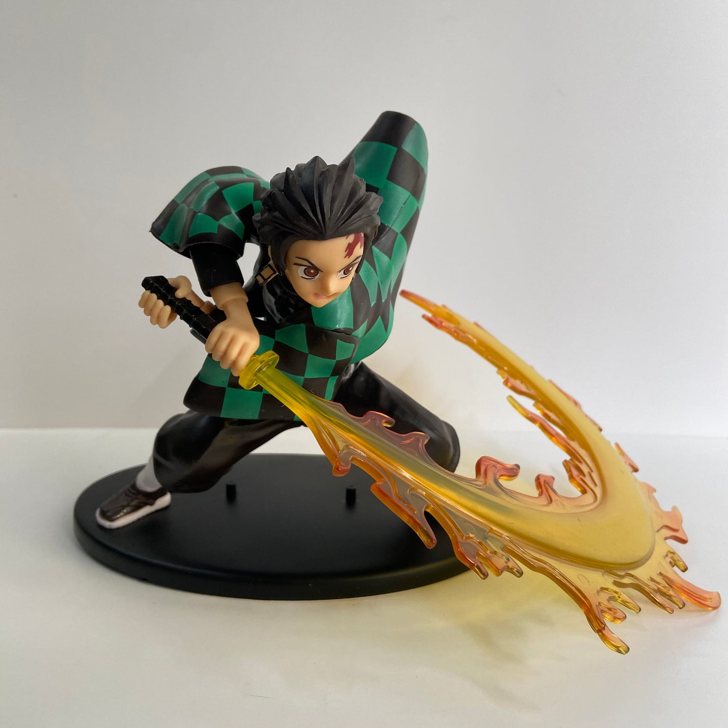 Tanjiro Kamado Flame Breathing Action Figure (16 cm)